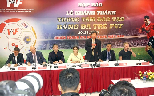 Bóng đá Việt và đạo thầy trò