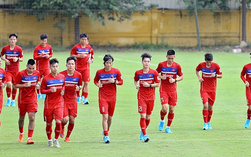 Thuốc giả và… bóng đá thật