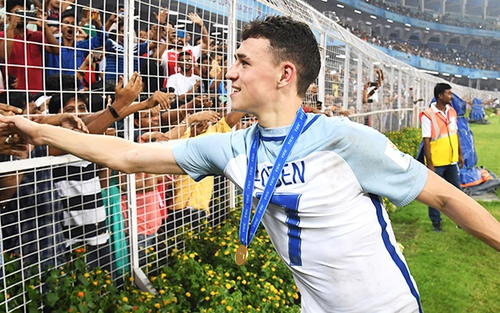 Phil Foden xứng đáng người hùng U17 Anh & Guardiola