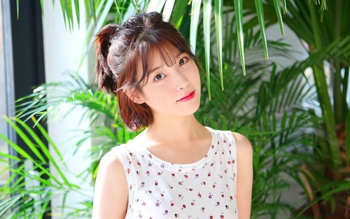 IU - 'Ngôi sao của các ngôi sao' cả G-Dragon, Song Joong Ki và Song Hye Kyo đều hâm mộ