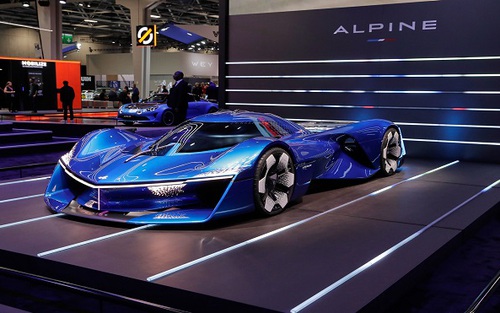 VinFast VF 6, 7, 8, 9 đang chinh phục người Pháp tại Paris Motor Show 2022