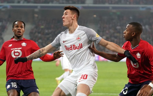 Mục tiêu của Man Utd: 'Đồng đội nói tôi hơn cả Haaland'