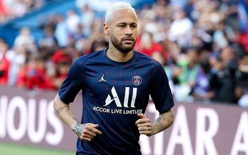 Neymar thay đổi 180 độ
