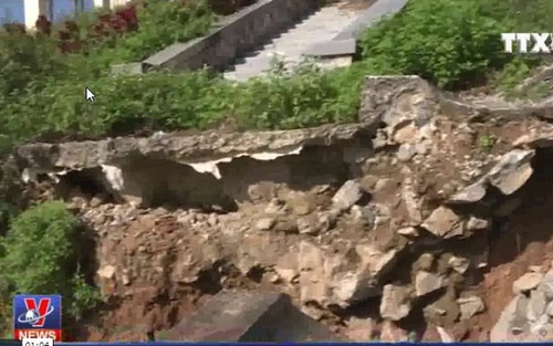 VIDEO: Chân cầu Hàm Rồng, Thanh Hóa bị sạt lở nghiêm trọng
