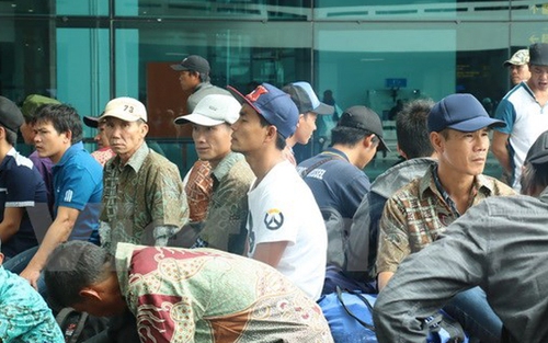 Đại sứ quán Việt Nam tại Indonesia thăm hỏi các ngư dân đang bị tạm giữ