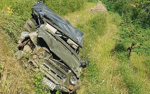 Vụ xe UAZ rơi xuống vực ở Hà Giang: Đình chỉ công tác một đăng kiểm viên