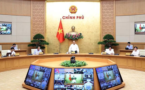 Thủ tướng Nguyễn Xuân Phúc: Mỗi chuyến bay quốc tế đều phải có phương án phòng chống dịch cụ thể