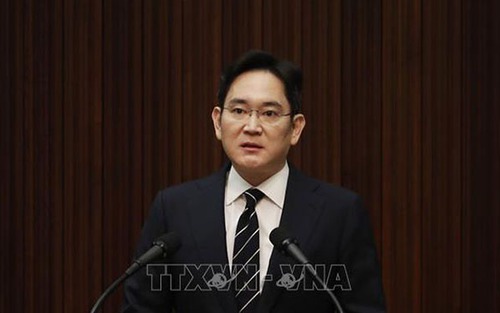Người thừa kế Tập đoàn Samsung bị kết án 2 năm rưỡi tù giam