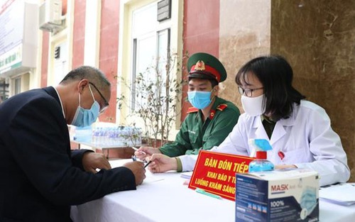 Tiêm thử nghiệm vaccine phòng Covid-19 giai đoạn 2 tại Long An
