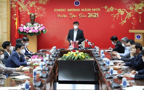 Dịch Covid-19 chưa thể kết thúc trong 6 tháng đầu năm 2021