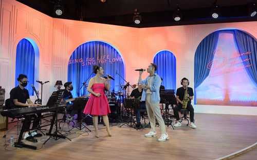 Chương trình 'Sing for life sing for love' quyên góp được hơn 300 triệu và 20 ngàn khẩu trang