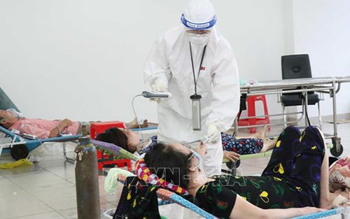 Thủ tướng Chính phủ: Quản lý chặt nhóm nguy cơ cao, giảm ca tử vong do dịch