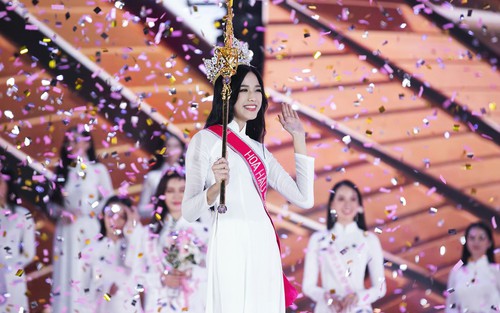 Tân Hoa hậu Đỗ Thị Hà: '... cô gái nhỏ, cần thời gian để trưởng thành'