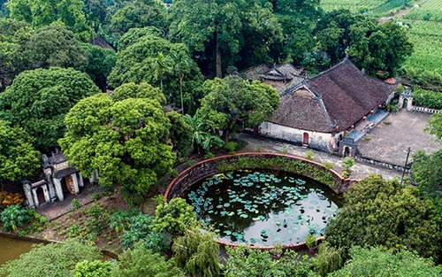 Nhiếp ảnh gia Lê Bích: Một thập niên rong ruổi với giếng cổ