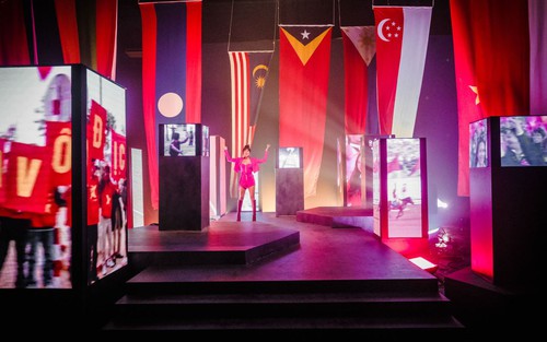 Rộn ràng lời ca, visual đỉnh cao trong MV 'Hãy tỏa sáng' chào đón SEA Games 31