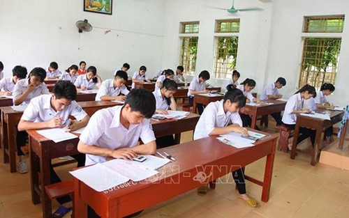 Thanh Hóa: Hàng chục nghìn học sinh lớp 9 phải hoãn thi do phát nhầm đề