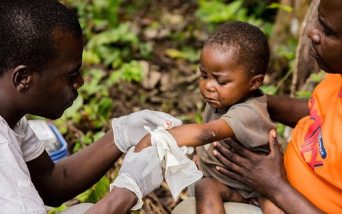CDC Mỹ phân phối vaccine phòng bệnh đậu mùa khỉ cho những người có nguy cơ