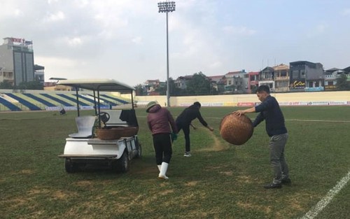 Sân Thanh Hóa khoác áo mới chờ V-League trở lại