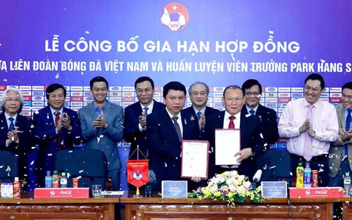 HLV Park Hang Seo dẫn đội tuyển Việt Nam đến năm 2023