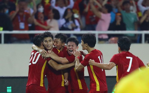 VIDEO bàn thắng U23 Việt Nam 1-0 U23 Thái Lan: Bảo vệ thành công HCV SEA Games