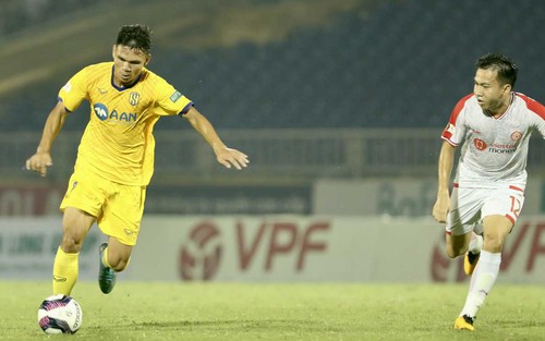 Video bàn thắng SLNA 0-1 Viettel: Đội bóng xứ Nghệ bế tắc