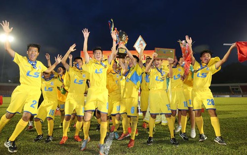 SLNA vô địch U15 quốc gia sau 16 năm chờ đợi