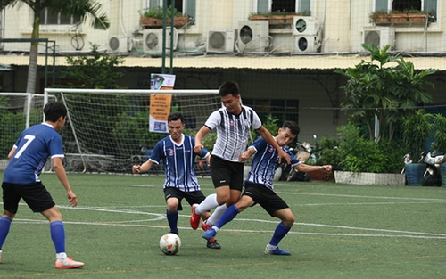 Thông tấn xã Việt Nam thắng trận đầu giải bóng đá các cơ quan báo chí Press Cup 2020