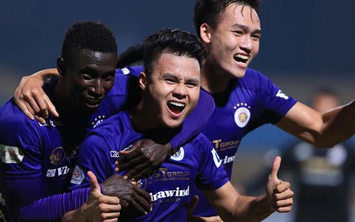 Quang Hải, Văn Quyết tranh Quả bóng vàng với Ngọc Hải và Tiến Dũng