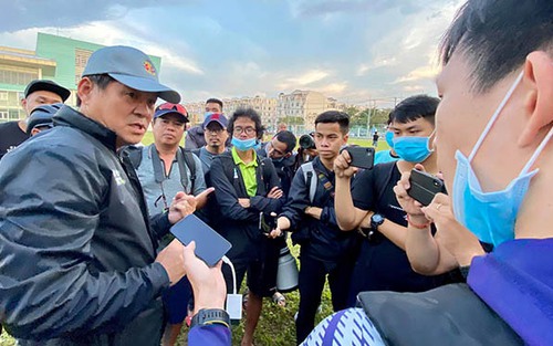 Sài Gòn FC khốn khổ với di sản của HLV Vũ Tiến Thành