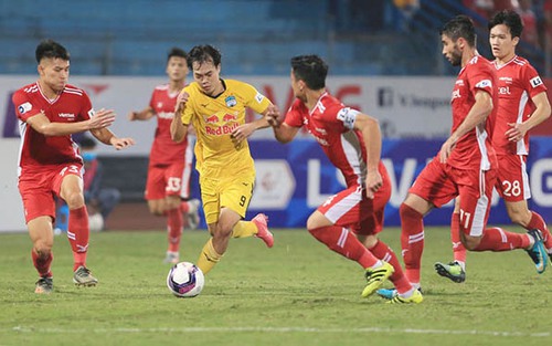 HAGL đua vô địch V-League với HLV Kiatisuk