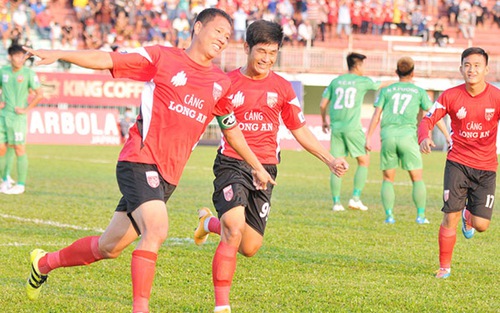 Anh Đức khiến HLV Park Hang Seo hài lòng