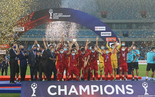 U19 Việt Nam vs U19 Thái Lan: HLV Đinh Thế Nam chuyên 'trị' người Thái