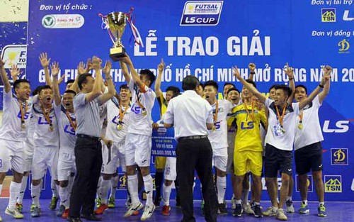 Thái Sơn Nam hoàn tất hat-trick danh hiệu của futsal Việt Nam năm 2017