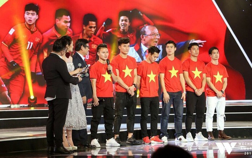 Wechoice Awards 2017: Chi Pu, U23 truyền cảm hứng như thế nào trong năm 2017?