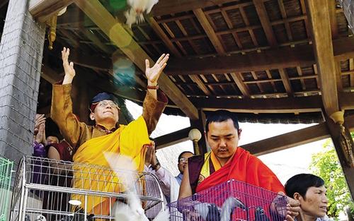 Đức Gyalwang Drukpa chủ trì Đại lễ cầu an ở Tây Thiên