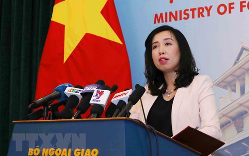 Yêu cầu Trung Quốc chấm dứt cho máy bay ném bom ra Hoàng Sa