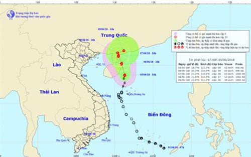 Tin mới nhất: Bão số 2 di chuyển theo hướng Bắc, vùng tâm bão gió giật cấp 11