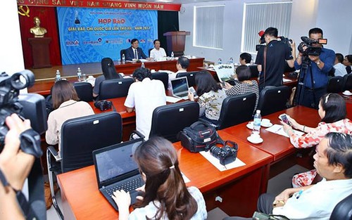 Giải A Giải Báo chí quốc gia 2018 có thể giá trị 100 triệu đồng