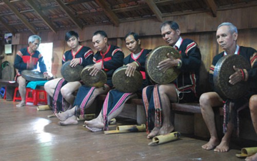 Thủ tướng chỉ đạo về Festival văn hóa Cồng Chiêng Tây Nguyên 2018