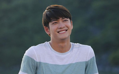 Kang Tae Oh làm Đại sứ Những ngày phim Việt Nam tại Hàn Quốc
