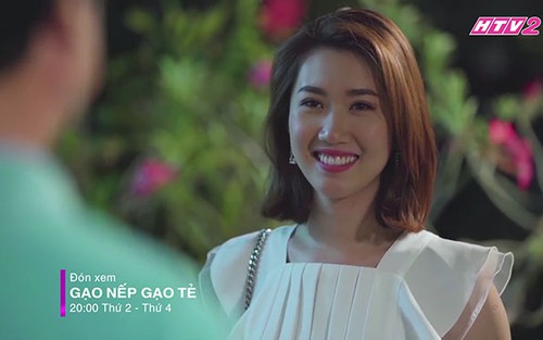 'Gạo nếp gạo tẻ' tập 56: Dâng sổ đỏ của ba mẹ cho Hùng, Hân được thăng chức Tổng giám đốc