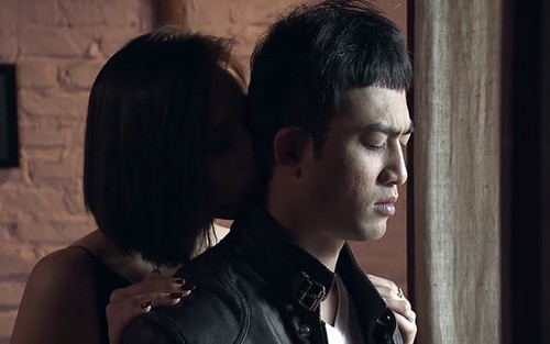 Xem 'Quỳnh búp bê' tập 9: Quỳnh trở thành bà hoàng, My dụ dỗ Cảnh