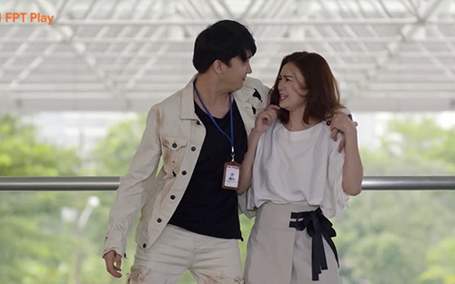 VIDEO 'Mối tình đầu của tôi': 'Vịt bầu' Lan Ngọc chi 4 triệu đồng thành 'cô gái triệu like'