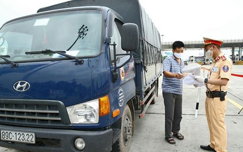 Bằng lái xe sẽ có mã QR tra cứu nhanh dữ liệu về tài xế