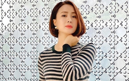 Cuộc sống thực viên mãn của Hồng Diễm 'Hướng dương ngược nắng'