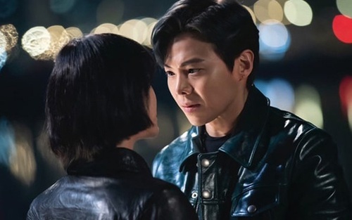 Cuộc gặp bí ẩn của Lee Ji Ah và Park Eun Suk trong 'Penthouse Cuộc chiến thượng lưu 2'