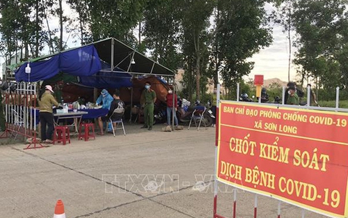 Các chốt kiểm soát dịch Covid-19 liên tiếp phát hiện ma túy