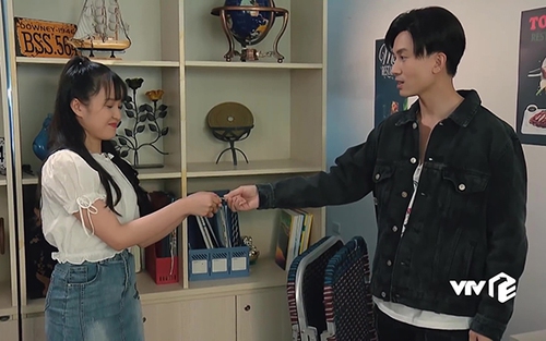 'Hương vị tình thân' phần 2: Sập bẫy 'em gái mưa', gia đình Huy - Thy sóng gió