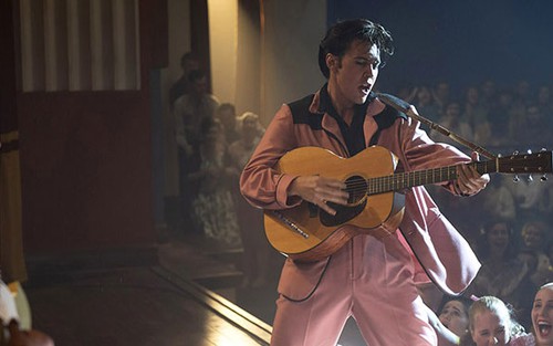 Phim về huyền thoại âm nhạc Elvis Presley ra rạp tháng 6