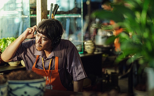 Tưởng chỉ góp vui, ai ngờ Hứa Vĩ Văn 'bầm dập' với 'Nghề siêu dễ'